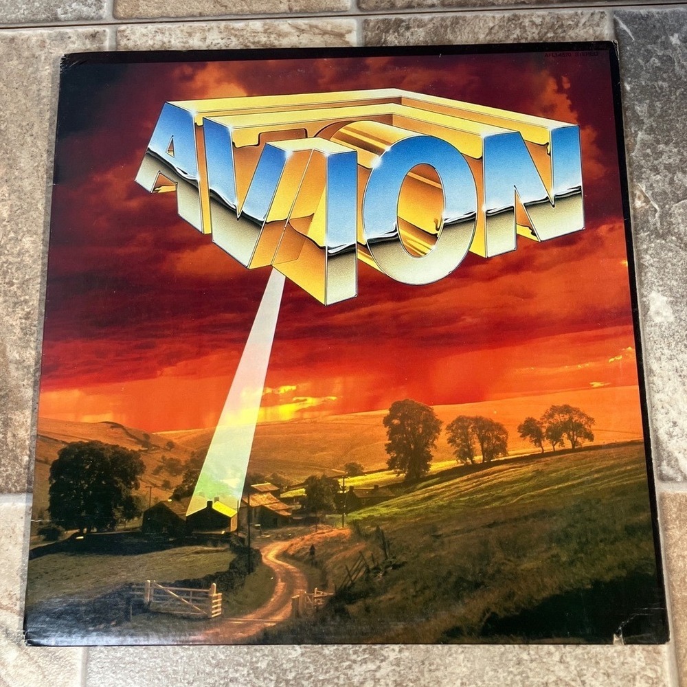 Avion Vinyl Record Album RCA Victor 1977